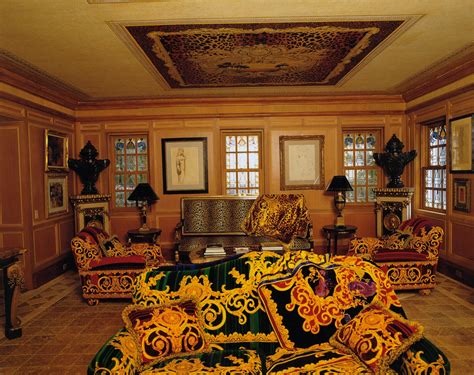 versace haus mailand|casa casuarina versace house.